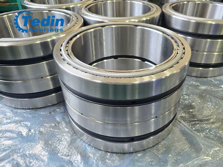 Empat baris roller roller roller lm451349dw -90104