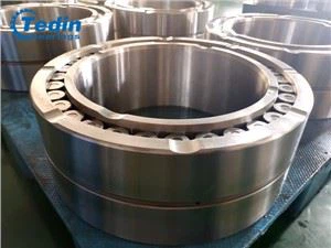 Empat Baris Cylindrical Roller Bearing 340RY1963